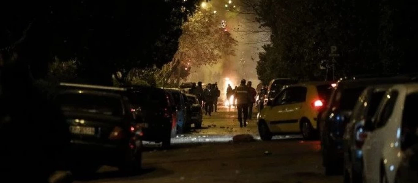 ΕΛ.ΑΣ: Στο 401 στρατιωτικό νοσοκομείο ο τραυματίας αστυνομικός- Έχει τις αισθήσεις του